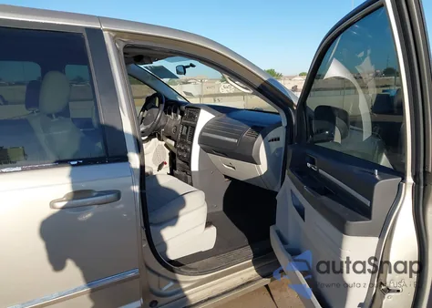2008 Dodge Grand Caravan Sxt из США, поврежденный, VIN 1D8HN54P48B136240